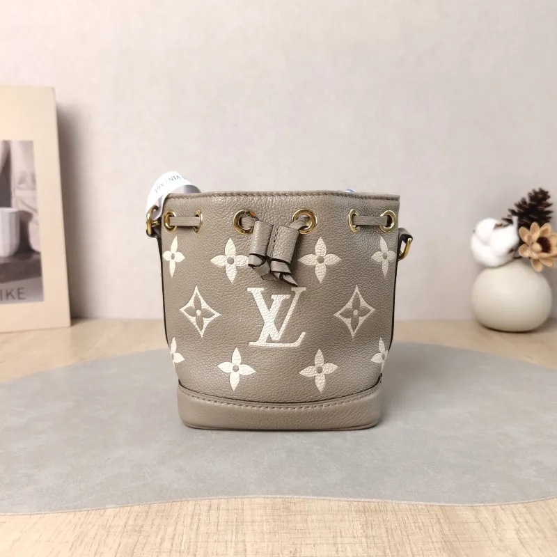 Louis Vuitton Crossbody Bag NANO NOÉ Bucket Bag Nano · White Monogram Empreinte Embossed Calfskin nano 13 × 10 × 16 cm