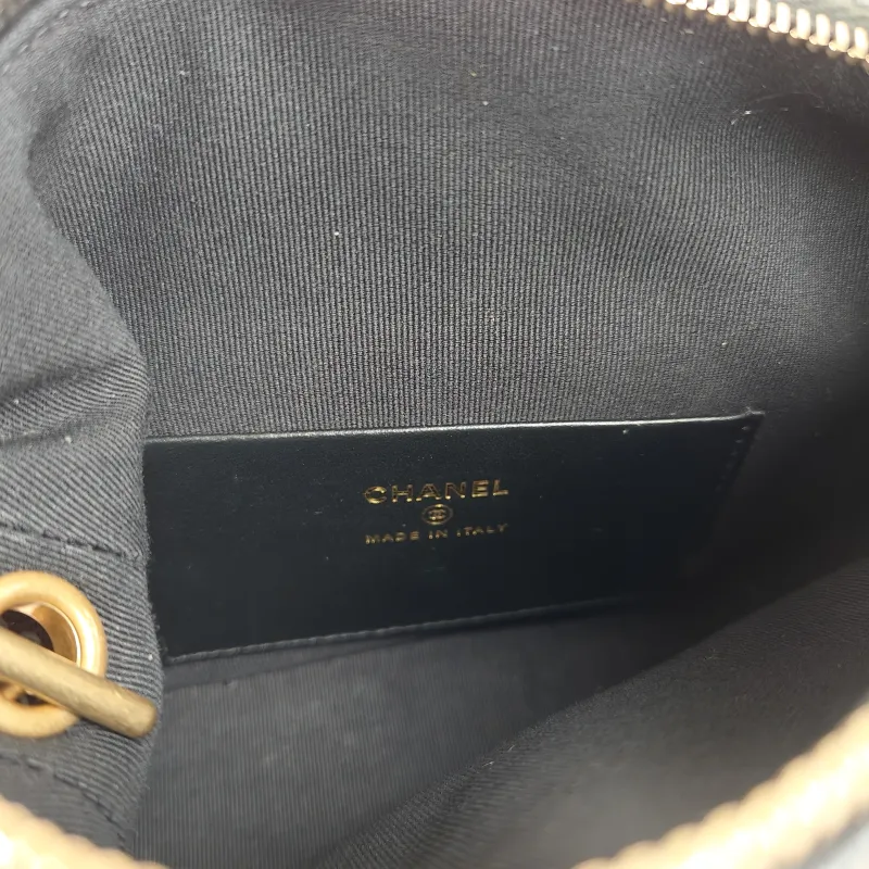 Chanel Crossbody Bag Gold-Tone Hardware Crossbody Bag Black Calfskin One Size21.5 × 7.5 × 19 cm — detail view 11 of 11