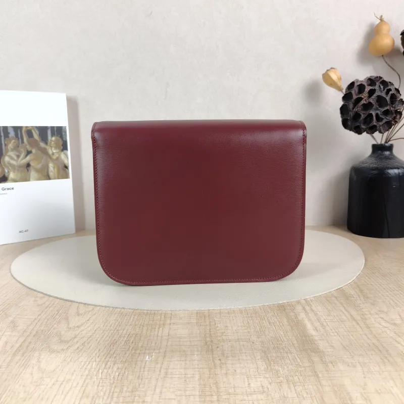 CELINE Crossbody Bag Classic Box Red Calfskin Medium24 × 7 × 18 cm — cover view 6 of 6