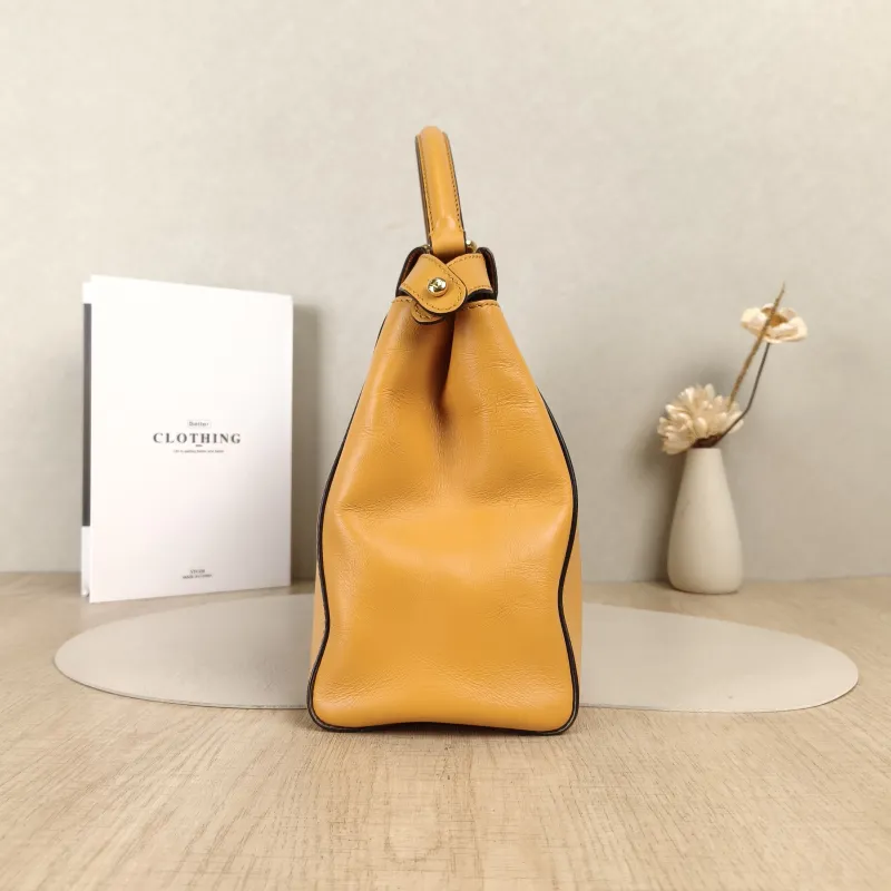 FENDI Top Handle Bag Peekaboo Brown Calfskin Medium 33.5 × 13 × 25.5 cm — detail view 10 of 13
