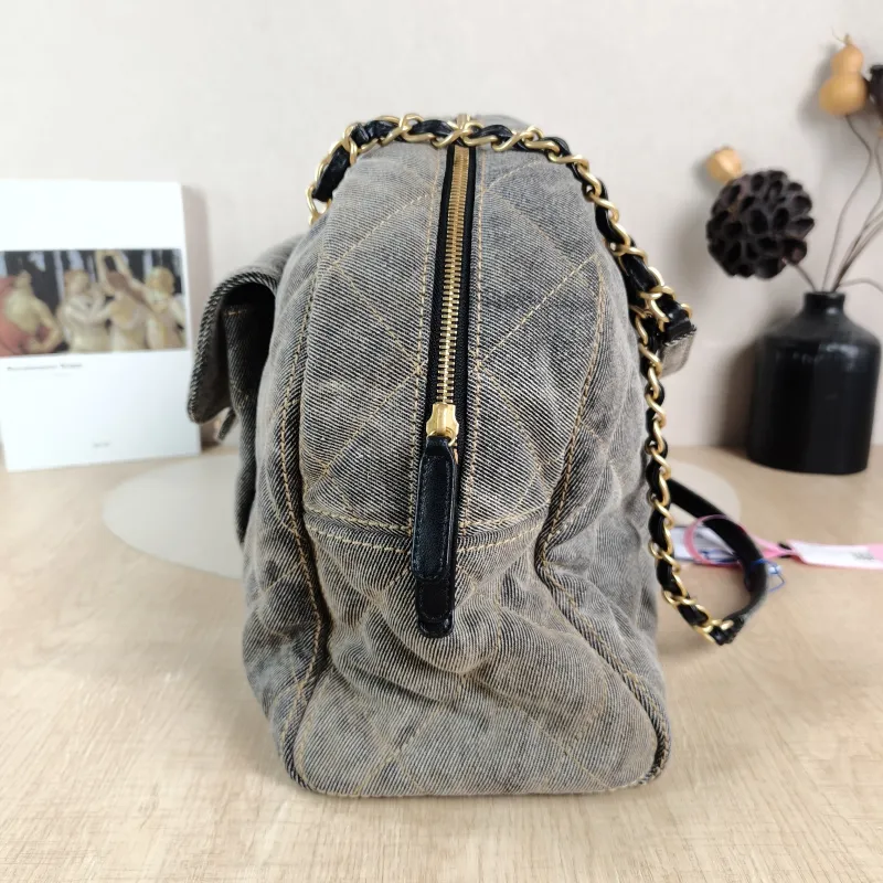 Chanel Crossbody Bag Bowling Bag Grey One Size 43 × 15 × 27 cm — detail view 1 of 10