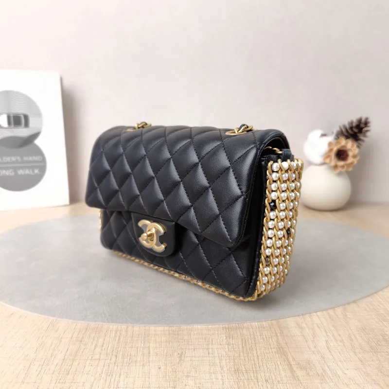 Chanel Crossbody Bag Pearl Crossbody Bag Black Lambskin One Size20 × 5 × 13 cm — cover view 5 of 5