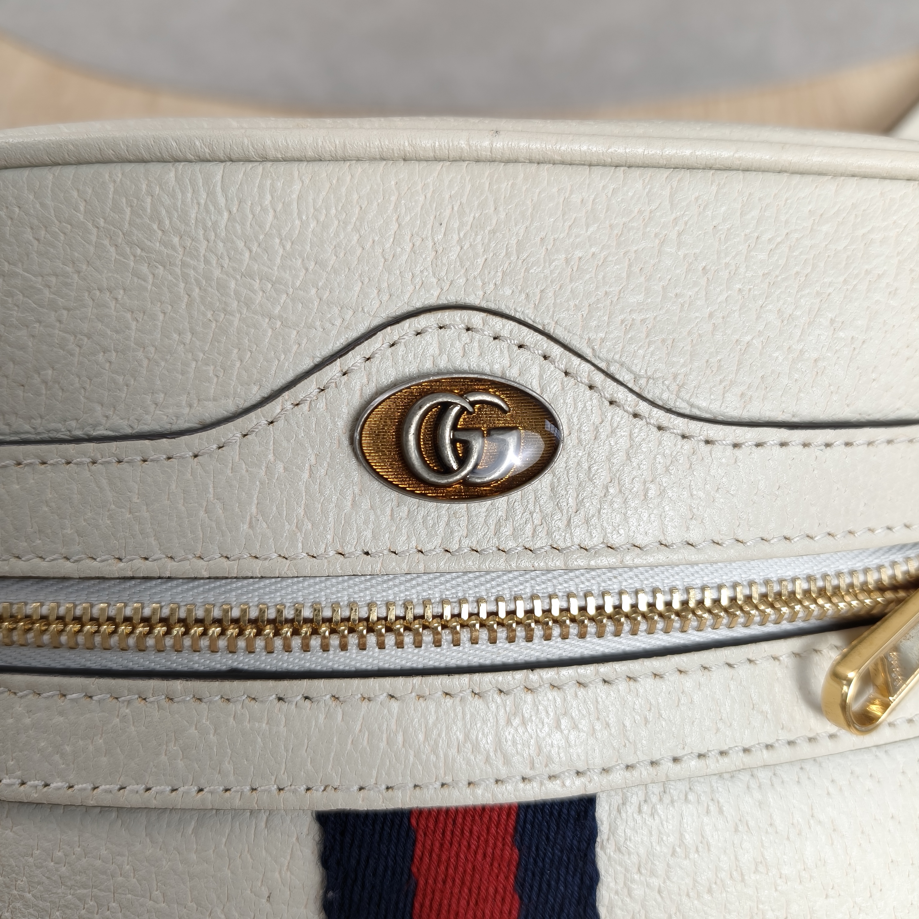 GUCCI Ophidia Camera Bag Mini White Calfskin · 17.5 × 5.5 × 12 cm — cover view 7 of 10