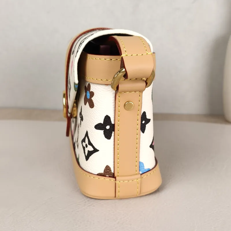 Louis Vuitton Crossbody Bag ENVELOPE Messenger Bag Box Tyler Yellow PVC Mini 19 × 7 × 12 cm — detail view 5 of 12