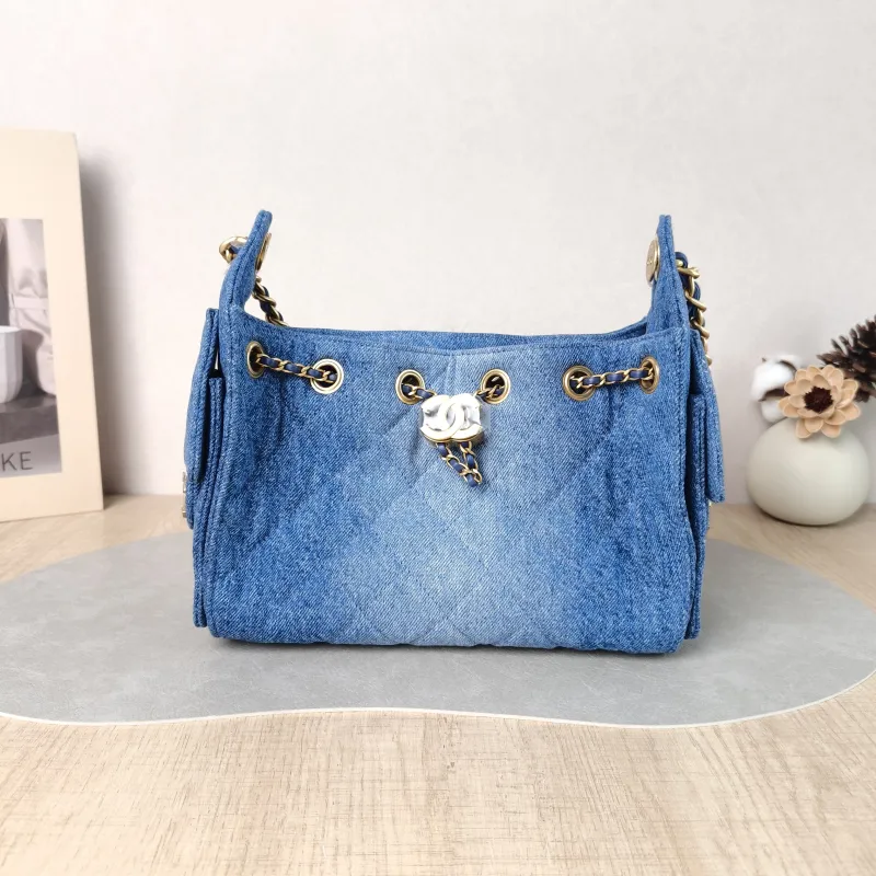 Chanel Crossbody Bag 25Bag Blue Mini 22 × 12.5 × 20 cm