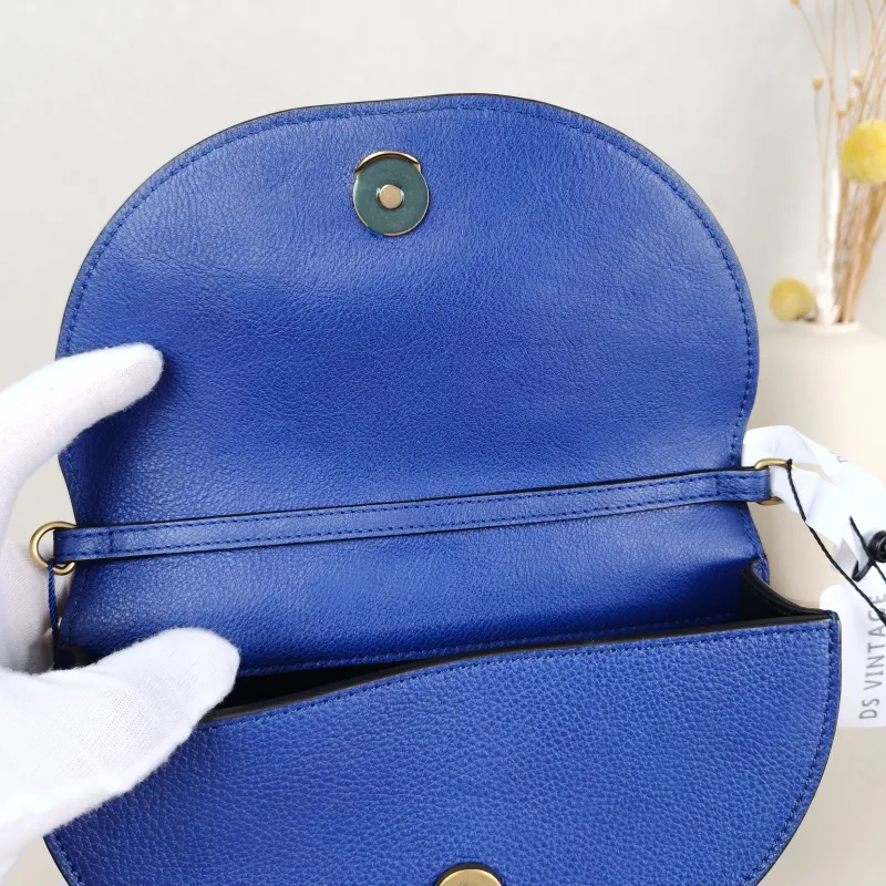 Chloé Crossbody Bagnile Top Handle Crossbody Bag Blue Calfskin One Size19.5 × 6 × 12 cm — detail view 10 of 13