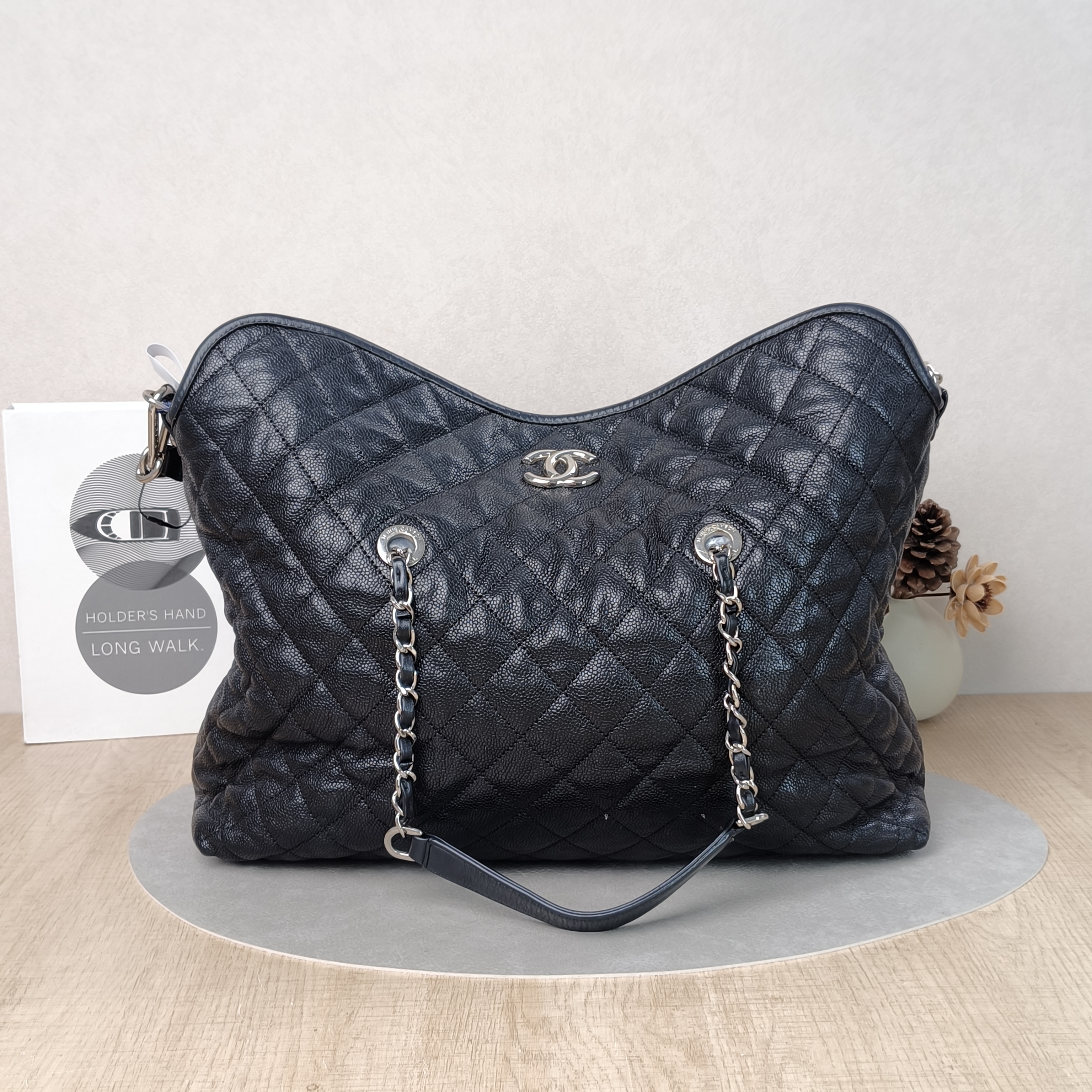 Chanel Shoulder Bag tote Black Grained Calfskin One Size38 × 11 × 30 cm