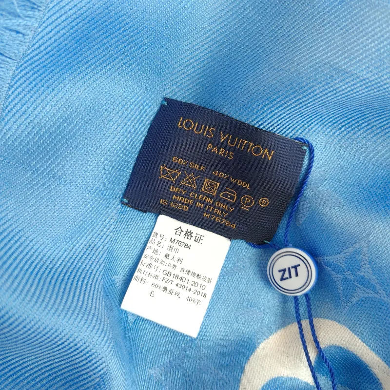 Louis Vuitton Scarf Scarf Wool · Silk One Size143*143cm — cover view 6 of 7