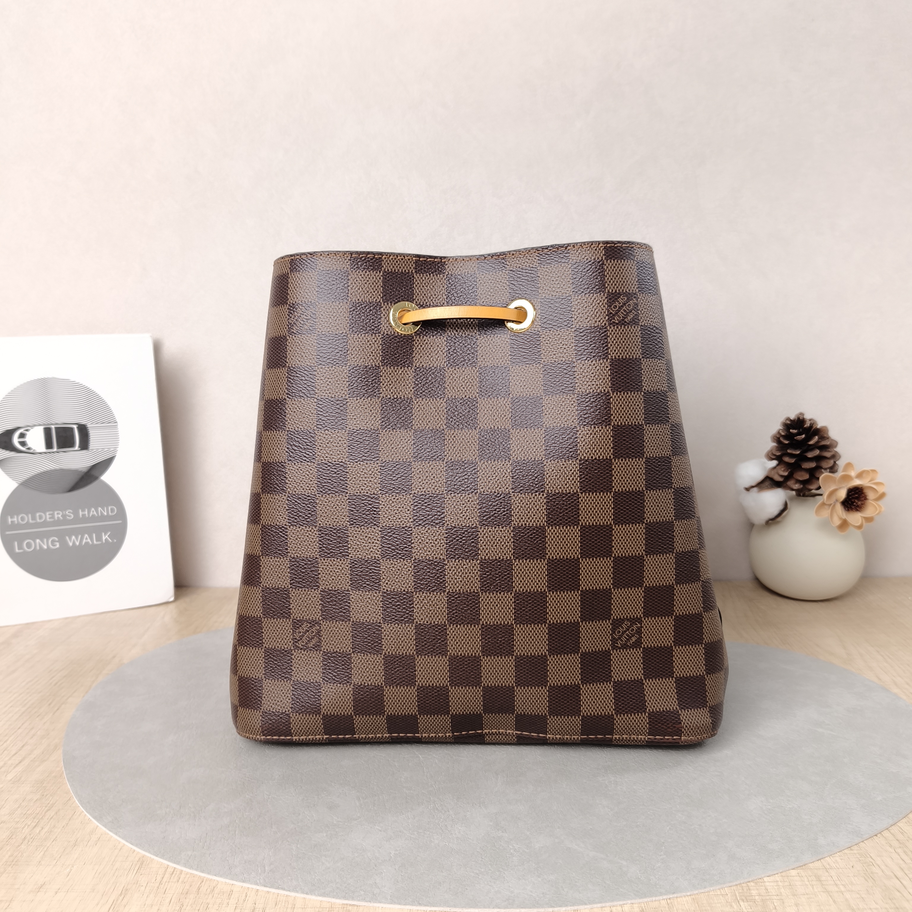 Louis Vuitton Shoulder Bag NÉONOÉ Bucket Bag · Yellow PVC Medium26 × 17.5 × 26 cm — cover view 6 of 6
