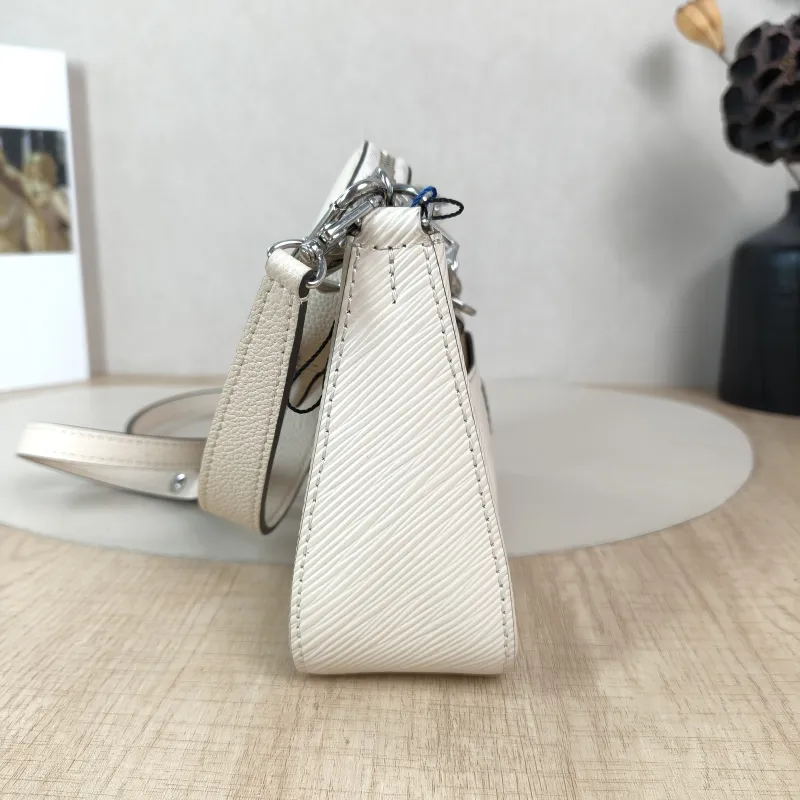 Louis Vuitton Shoulder Bag MARELLINI White Epi Embossed Calfskinmini19 × 6.5 × 13.5 cm — detail view 2 of 11