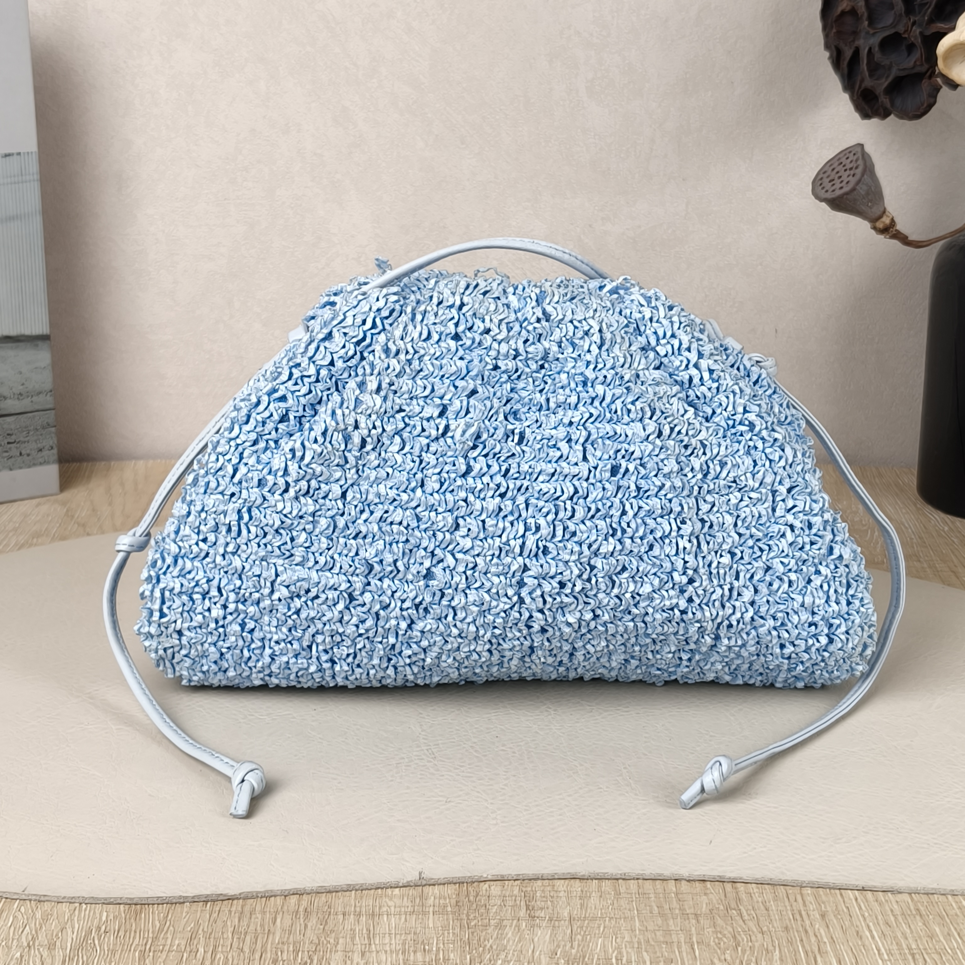 Bottega Veneta BV Woven Mini Blue Lambskin · 22 × 6 × 13 cm