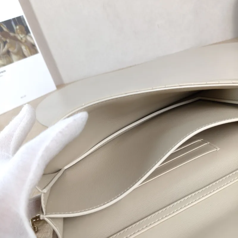 DIOR Shoulder Bag My Chain Bag Taupe Lambskin 21 × 3.5 × 11.5 cm — detail view 11 of 13
