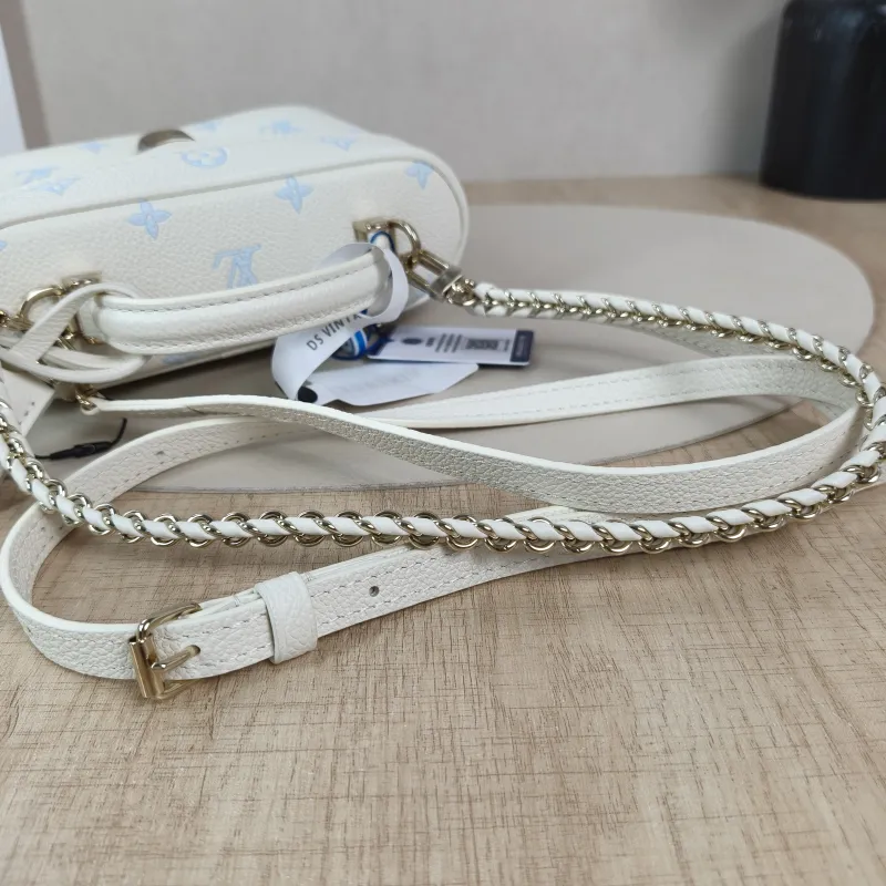 Louis Vuitton Shoulder Bag VANITY POUCH Cosmetic Bag White · Blue Calfskin One Size19 × 6.5 × 11.5 cm — detail view 2 of 13