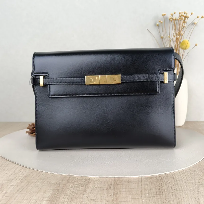 SAINT LAURENT Shoulder Bag MANHATTAN Black Calfskin Medium29 × 20 × 7 cm,5