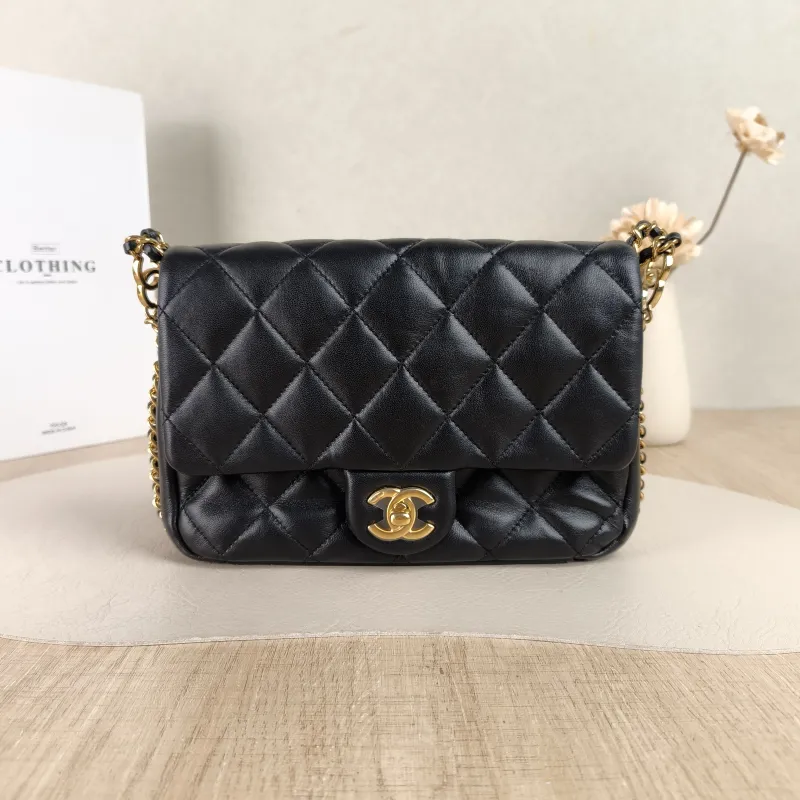 Chanel Crossbody Bag CF mini Crossbody Bag Black Lambskin mini20 × 6 × 14 cm