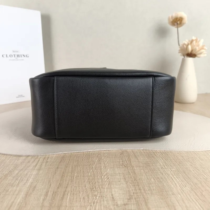 SAINT LAURENT Crossbody Bag LE 5 À 7 Hobo Inner Pouch Black Calfskin Small 22.5 × 8.5 × 23 cm — cover view 3 of 5