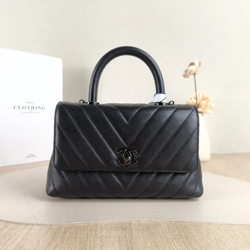 Chanel Top Handle Bag Coco Handle​ v Black Grained Calfskin Small 24 × 10 × 14 cm