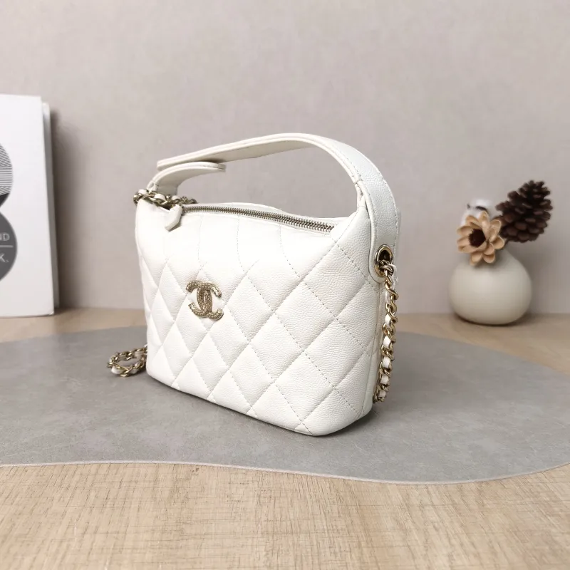 Chanel Crossbody Bag Crossbody Bag White Calfskin One Size21.5 × 7.5 × 19 cm — cover view 6 of 6