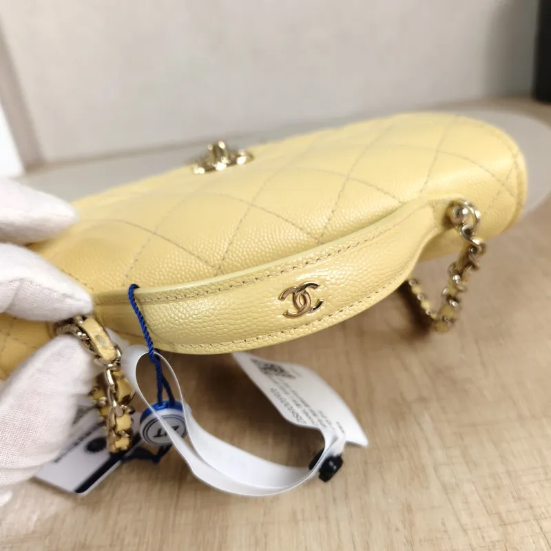 Chanel Backpack Backpack Yellow Grained Calfskin One Size 18 × 4 × 13 cm — detail view 7 of 12