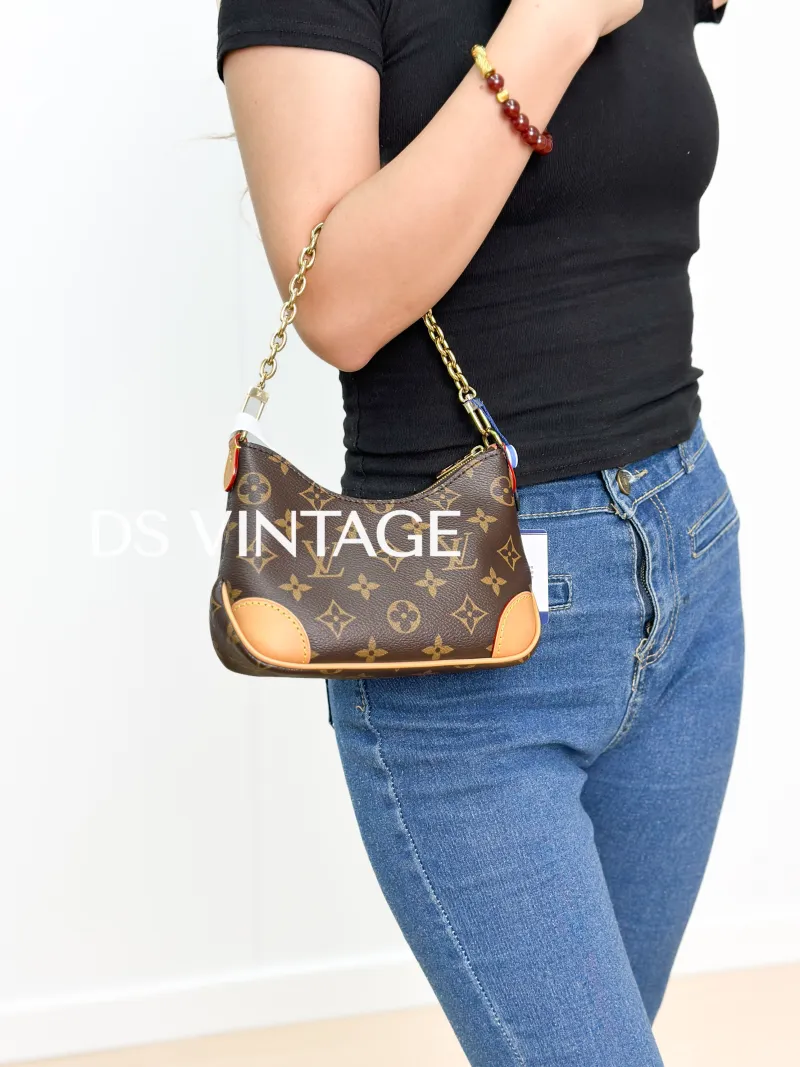 Louis Vuitton Crossbody Bag Boulogne PVC nano 19 × 8 × 13 cm Conditioned — on-model view 2 of 3