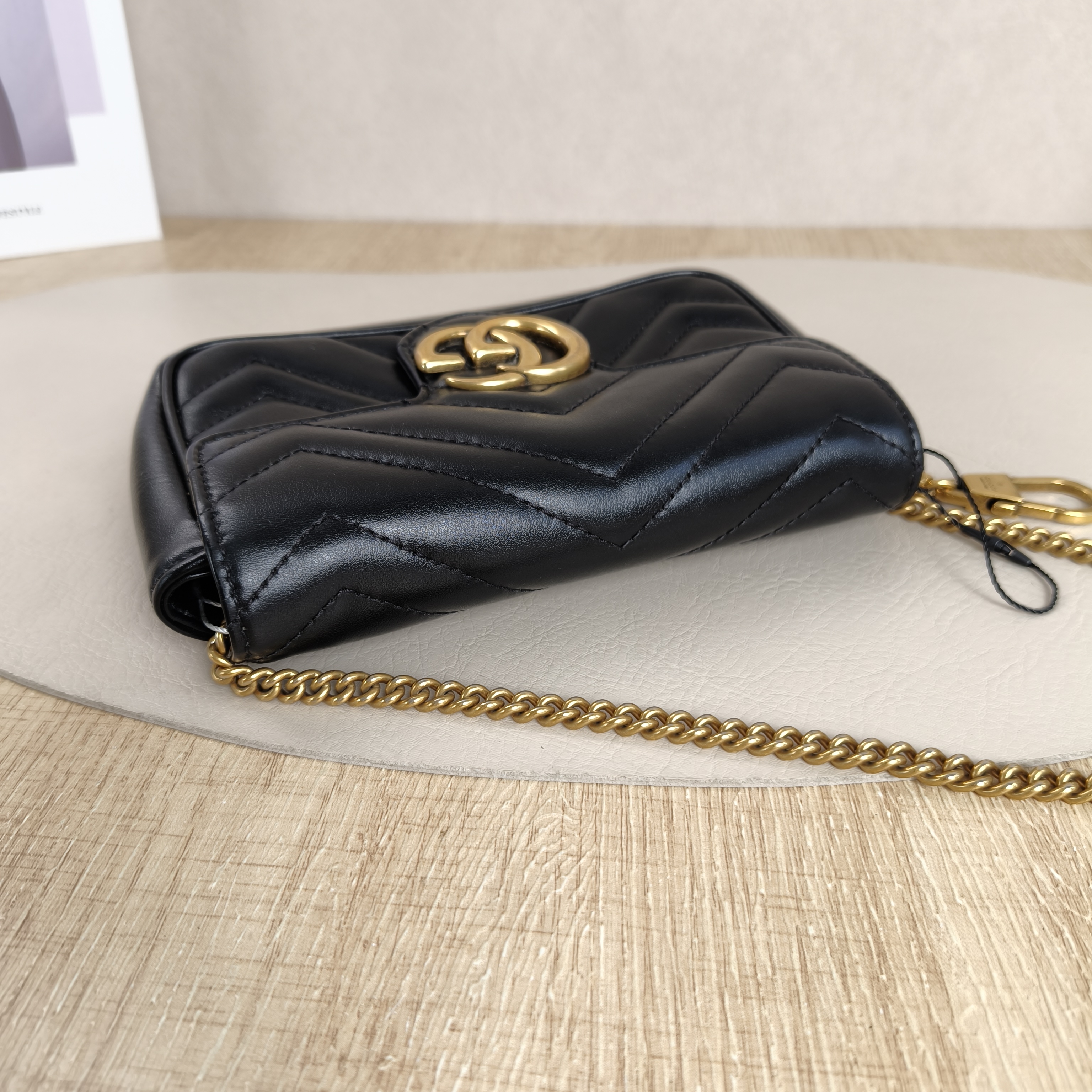 GUCCI Crossbody Bag GG Marmont Mini Marmont Mini Black Calfskinmini16.5 × 4.5 × 9.5 cm — cover view 7 of 11