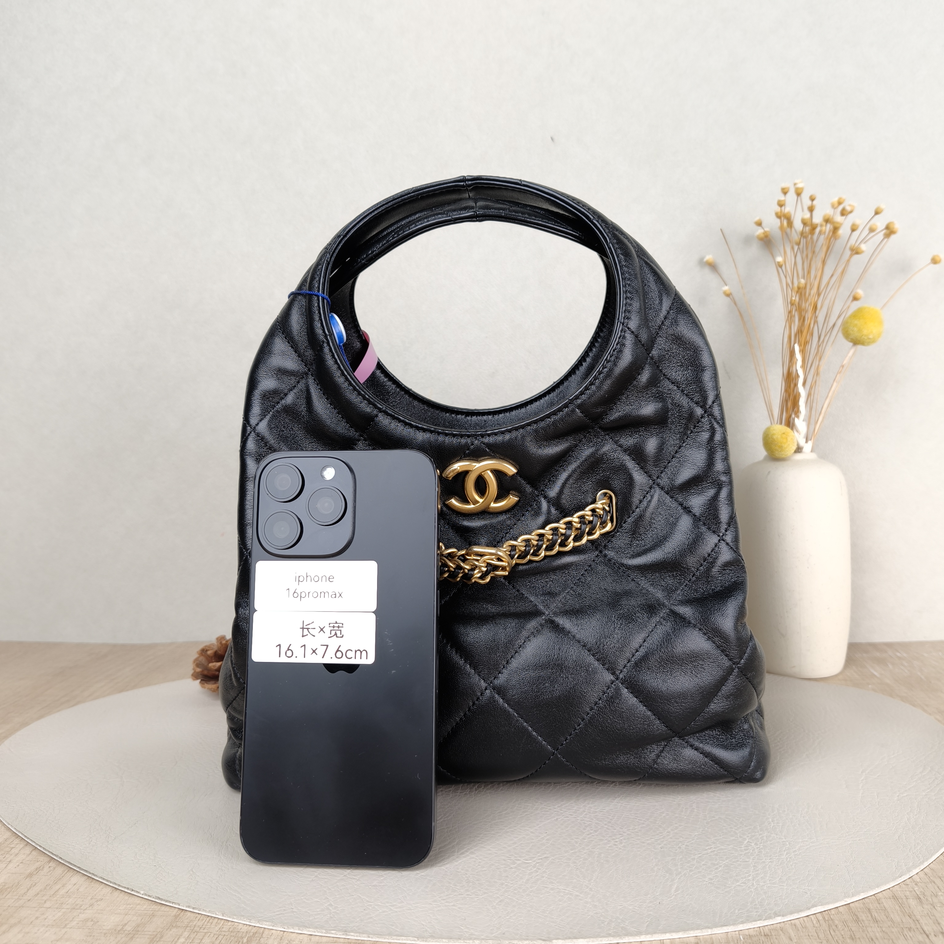 Chanel Top Handle Bag25p hobo Black Lambskin One Size24 × 10 × 14 cm — cover view 5 of 5