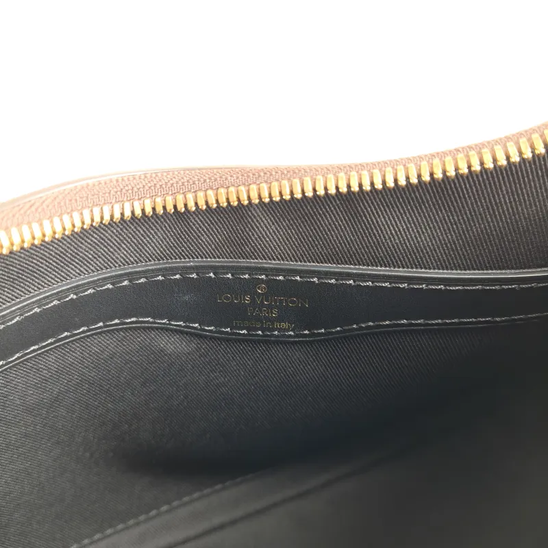 Louis Vuitton Crossbody Bag Boulogne PVC Small 26 × 9.5 × 16 cm — detail view 5 of 9