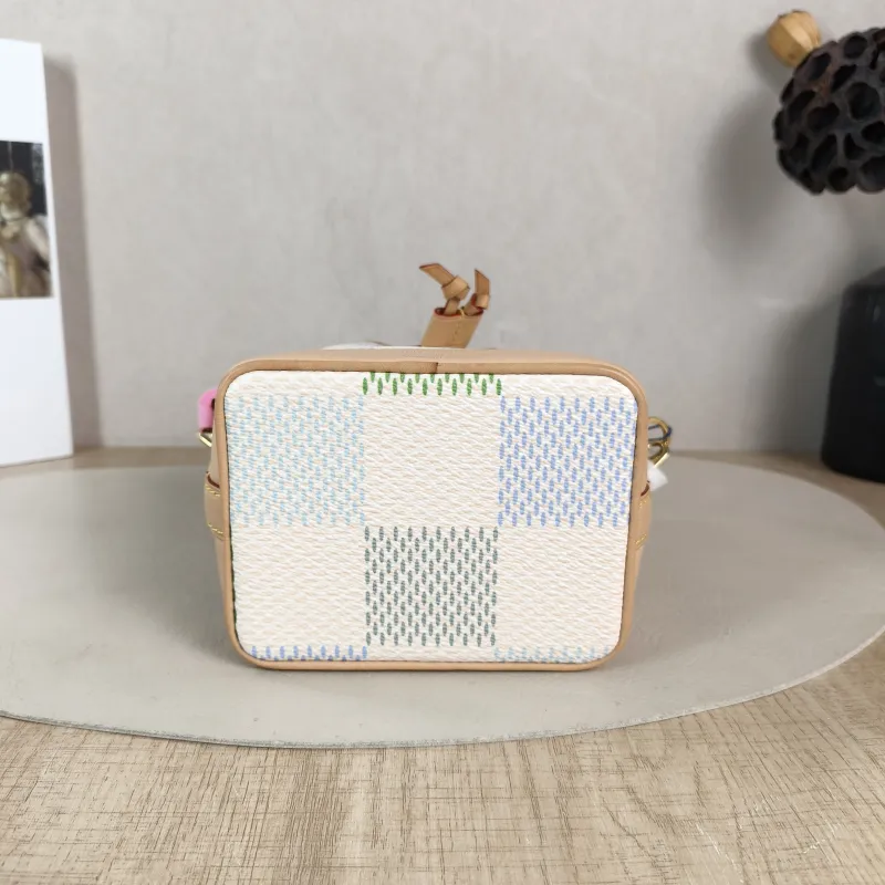 Louis Vuitton Shoulder Bag NANO NOÉ Bucket Bag Nano Colorblock PVC nano 13 × 10 × 16 cm — cover view 3 of 6