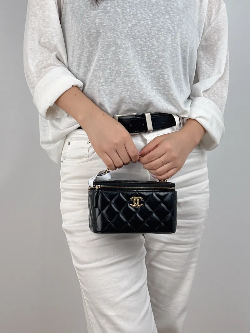 Chanel Crossbody Bag Edition Woven Black Calfskin Mini 16 × 8 × 9.5 cm — on-model view 1 of 2
