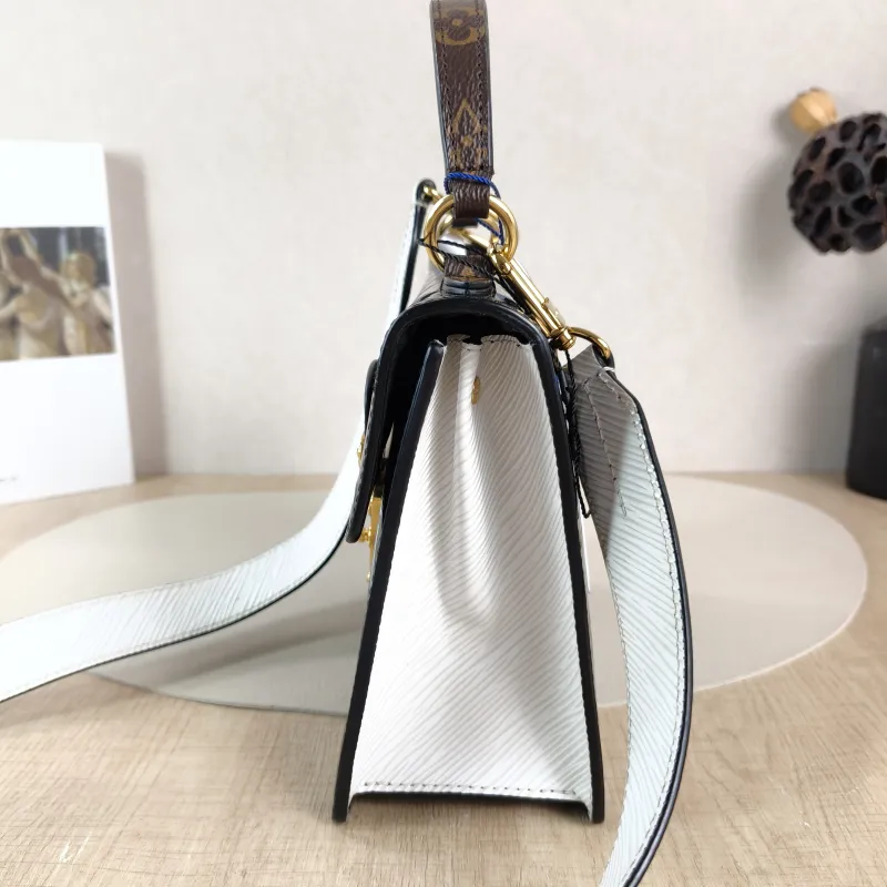 Louis Vuitton Crossbody Bag Spring Street Black Patent Leather · PVC One Size 17 × 8.5 × 16 cm Leather Tag — detail view 6 of 11