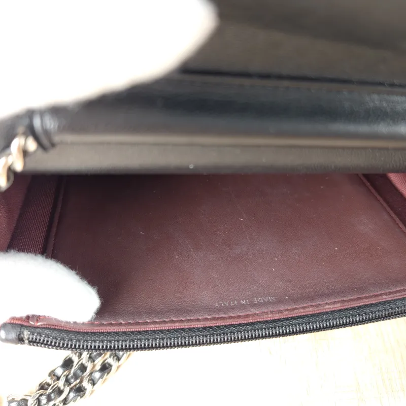 Chanel Crossbody Bag Classic Flap WOC CF WOCWOC Bag Black Lambskin Mini 19.2 × 3.5 × 12.3 cm 20 — detail view 4 of 13