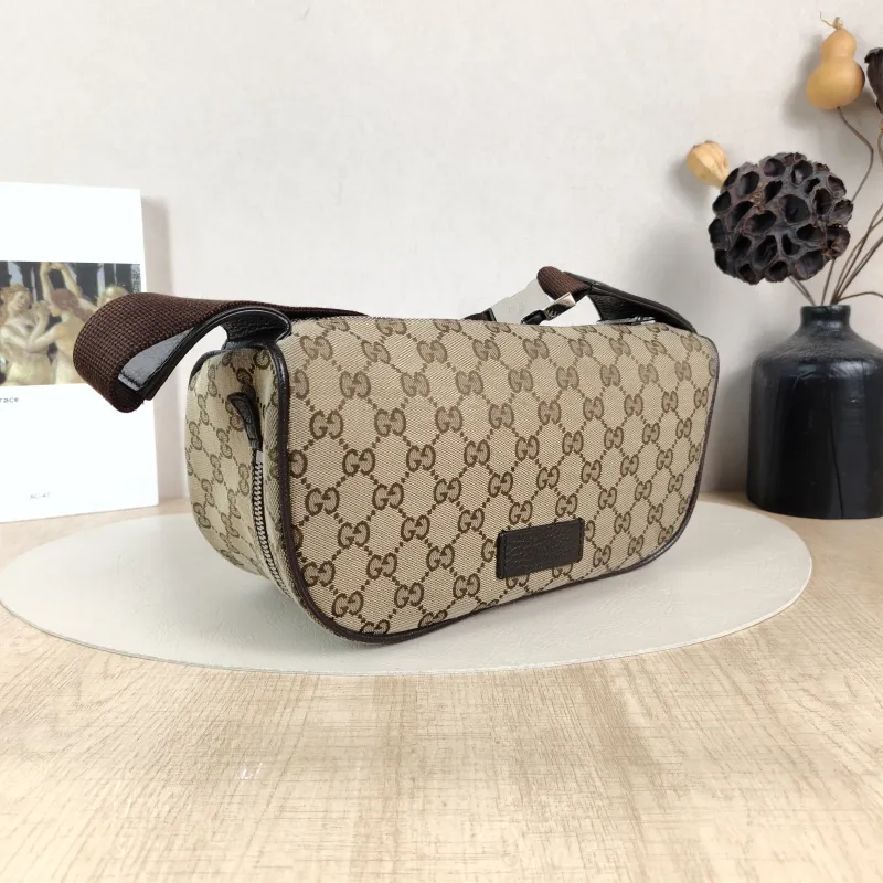 GUCCI Belt Bag Belt Bag Monogram Canvas One Size26 × 12 × 11 cm — cover view 3 of 5