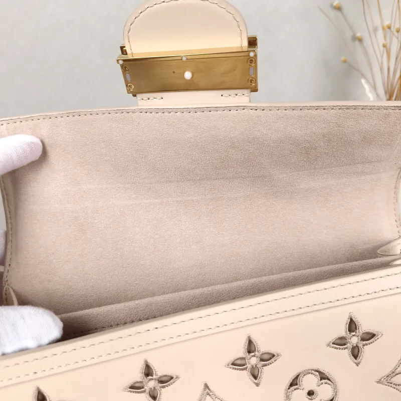 Louis Vuitton Shoulder Bag DAUPHINE EAST WEST Beige Embroidered Calfskin Medium24.5 × 9 × 13.5 cm — detail view 8 of 12