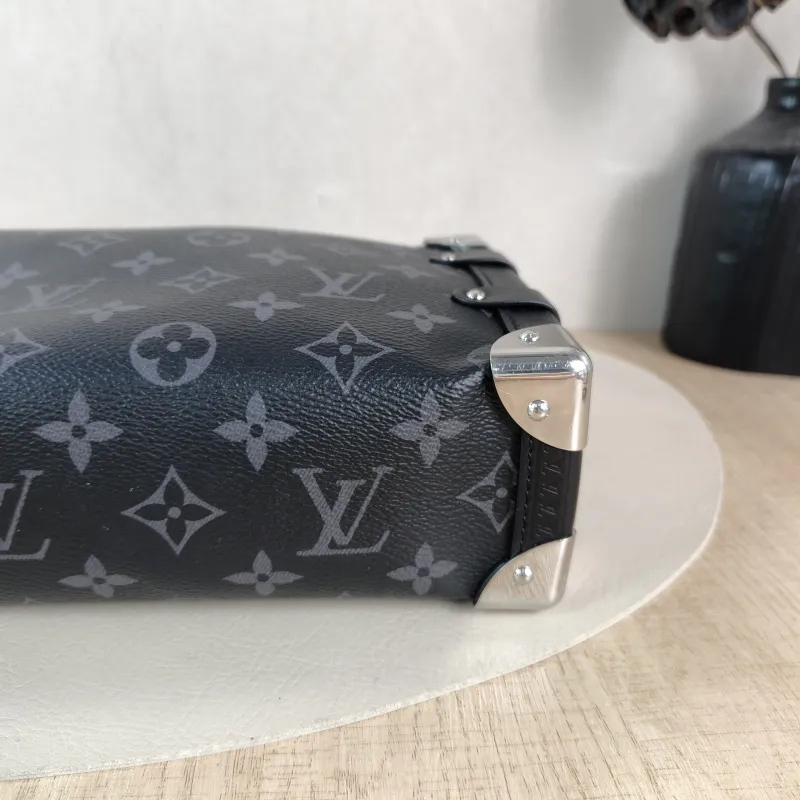 Louis Vuitton Crossbody Bag Side Trunk East West Box Monogram PVC Medium 28 × 7 × 15 cm — detail view 4 of 10