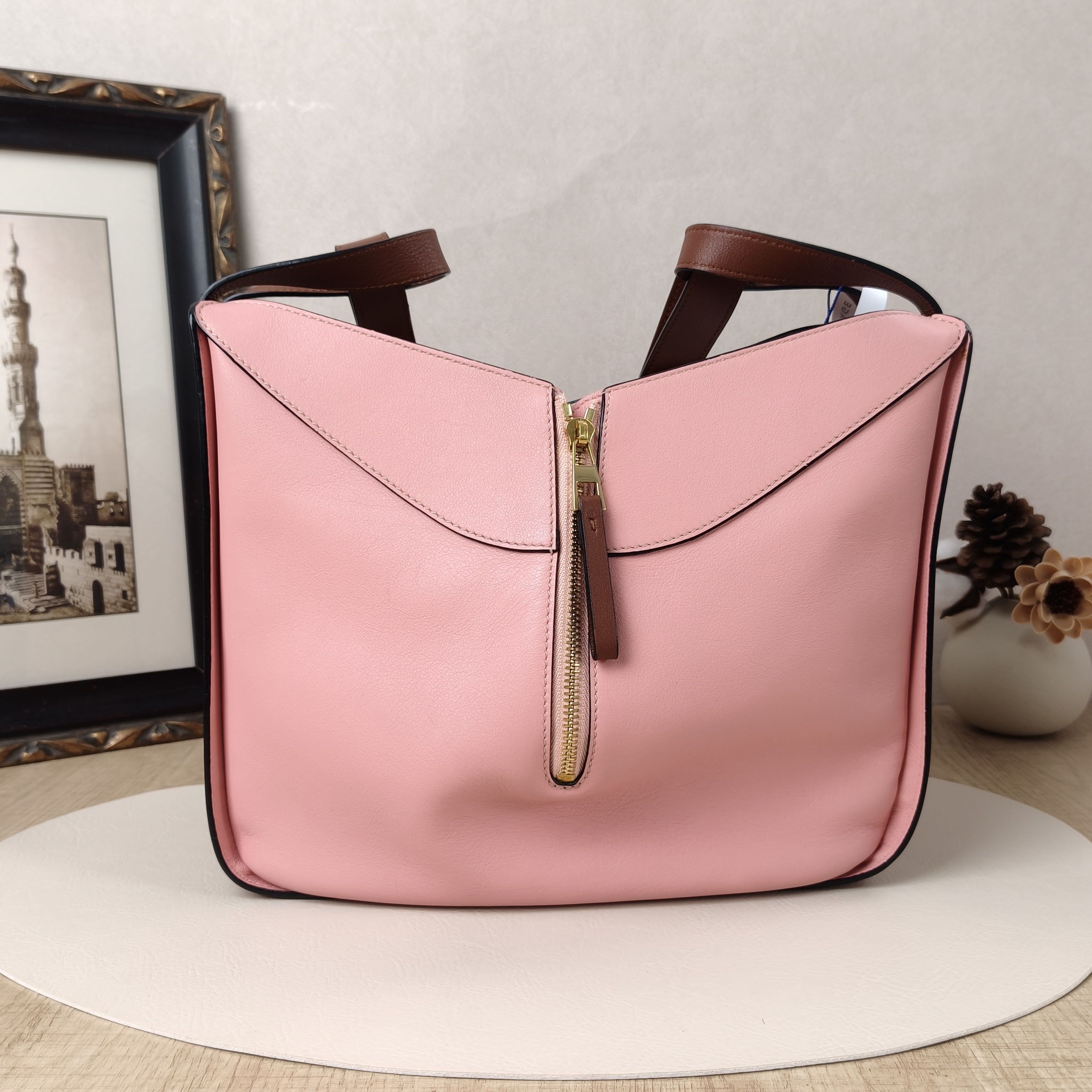 LOEWE Crossbody Bag Hammock Colorblock Calfskin Medium29 × 14 × 32 cm — cover view 9 of 9