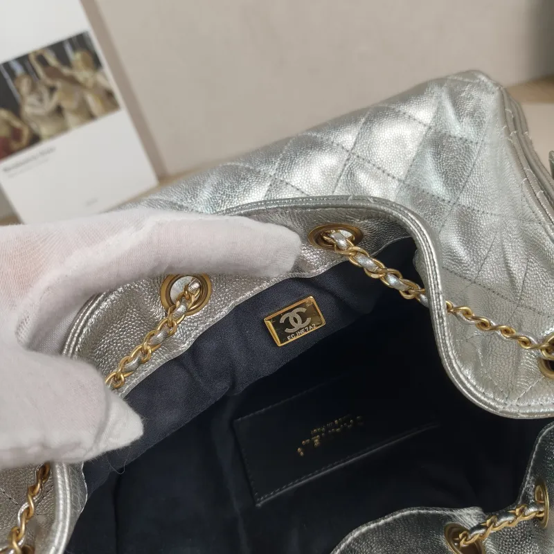 Chanel Shoulder Bag 25Bag Silver Grained Calfskin Small 26 × 14 × 30 cm — detail view 3 of 10