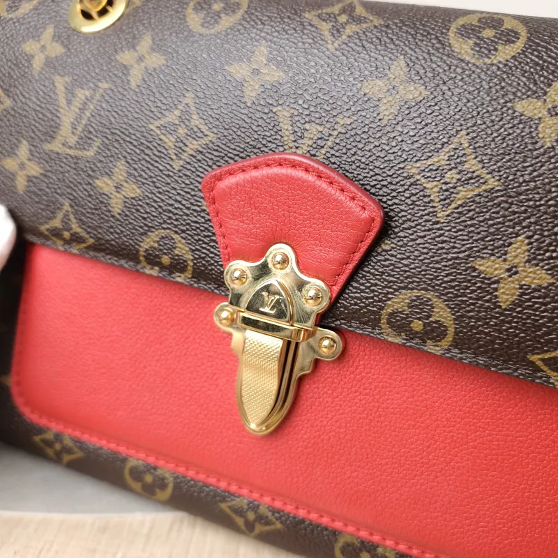 Louis Vuitton Crossbody Bag VICTOIRE Red PVC · Calfskin One Size 27 × 10 × 17 cm — detail view 13 of 13