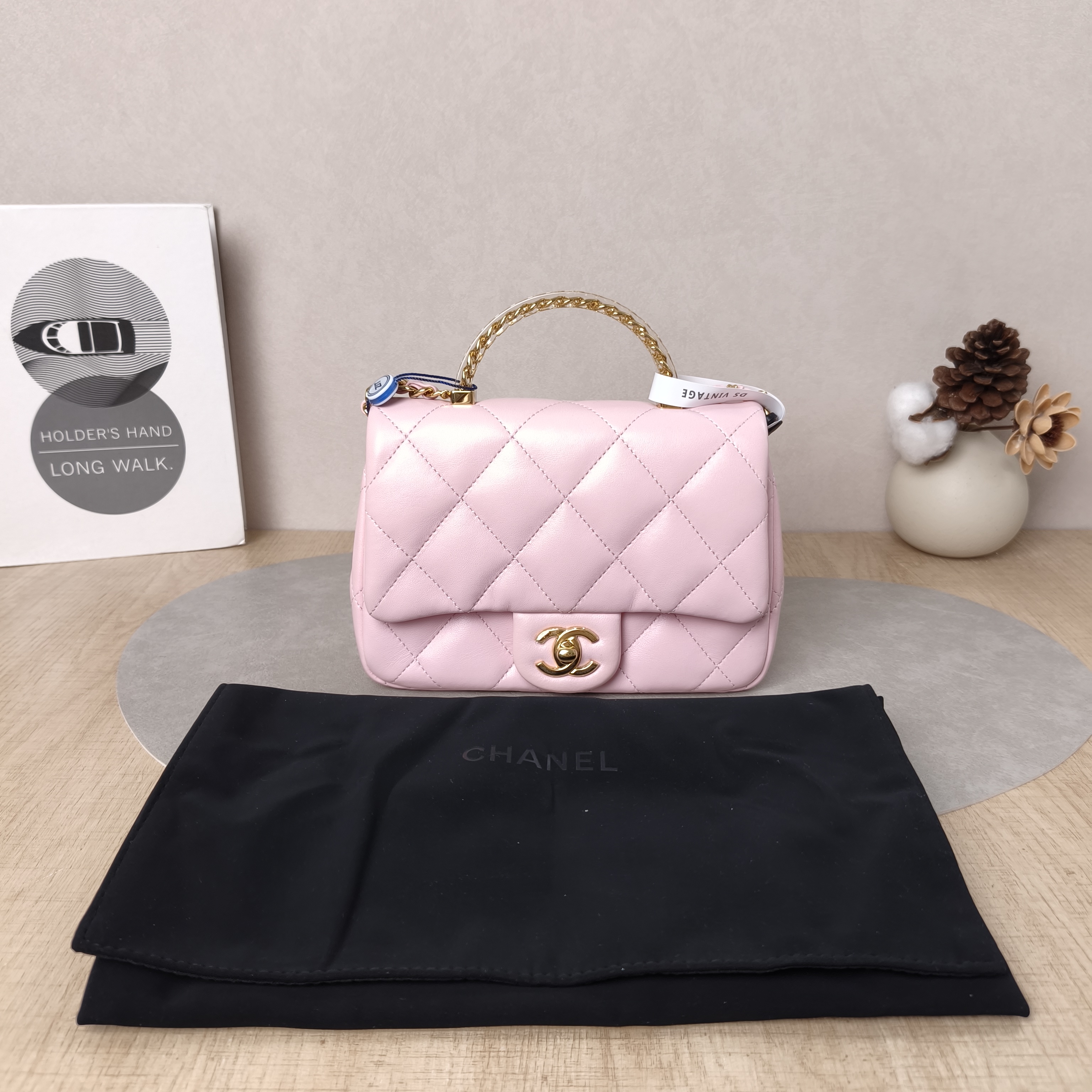 Chanel Crossbody Bag24s Pink Lambskin One Size19 × 6 × 12 cm — cover view 5 of 6
