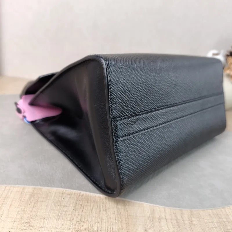 PRADA Shoulder Bag Shoulder Bag Black Calfskin One Size 24 × 12 × 17 cm — detail view 15 of 16