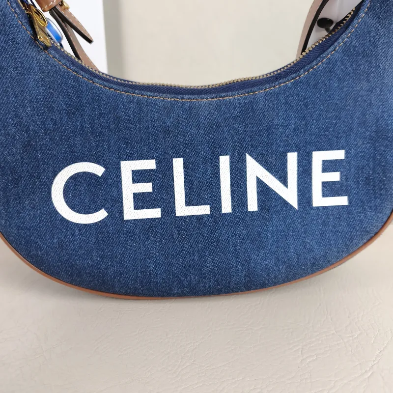 CELINE Shoulder Bag AVA Blue 24.5 × 7 × 16 cm — detail view 8 of 11