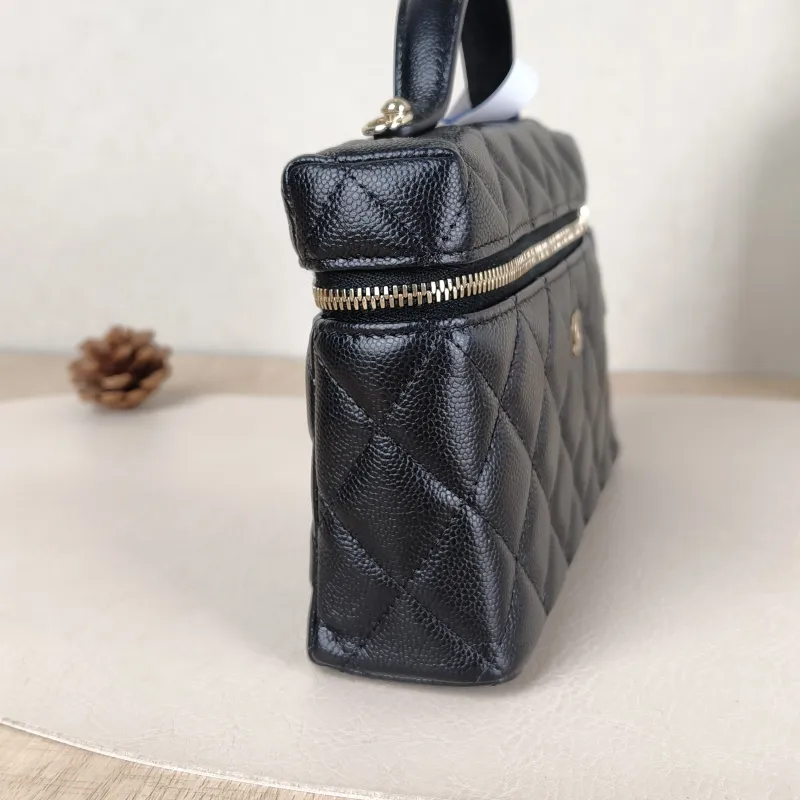 Chanel Crossbody Baglp Box Bag Top Handle Crossbody Bag Black Calfskin One Size19.5 × 5 × 17 cm — detail view 4 of 13