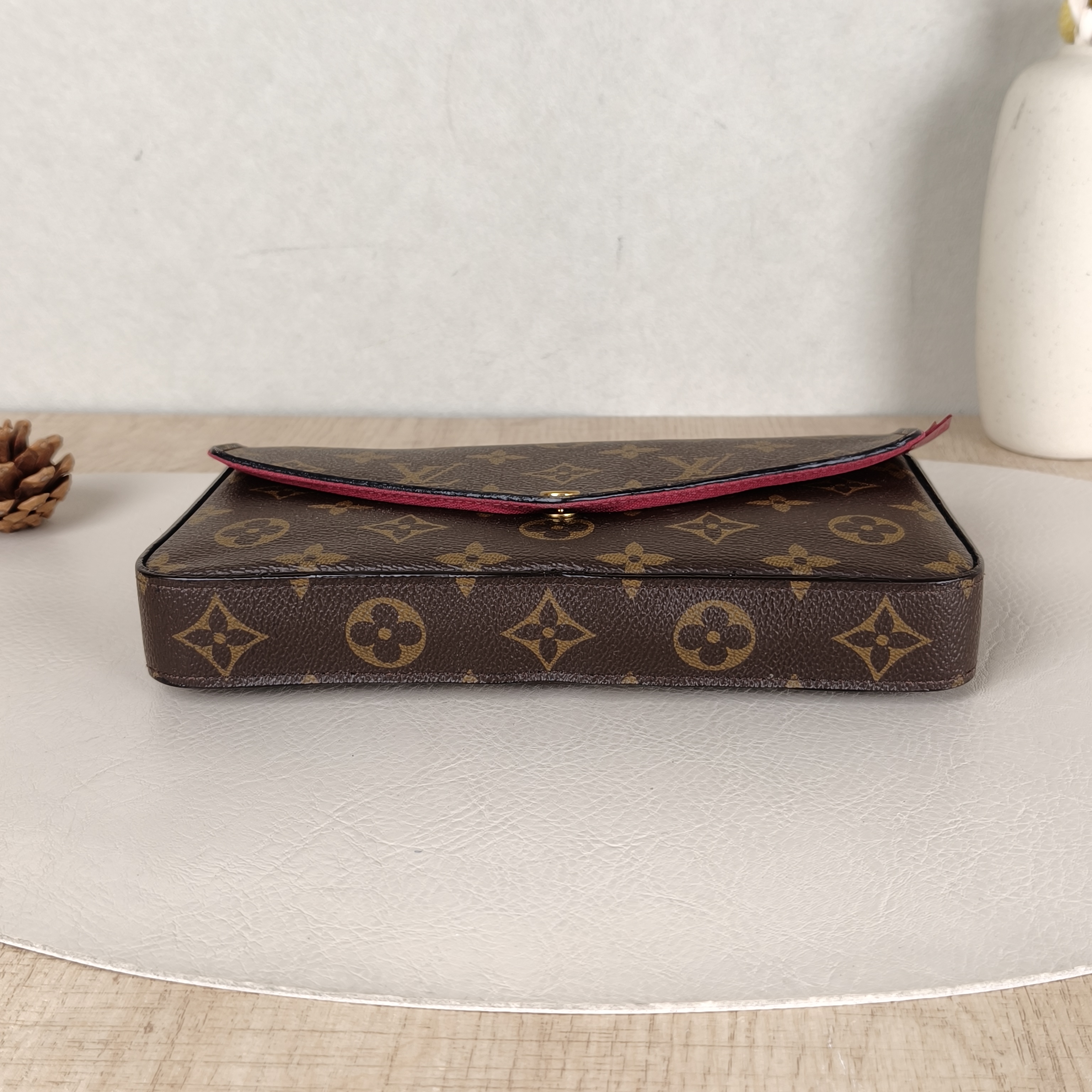 Louis Vuitton Crossbody Bag Pochette Félicie Monogram PVC Small21 × 3 × 12 cm — cover view 5 of 5