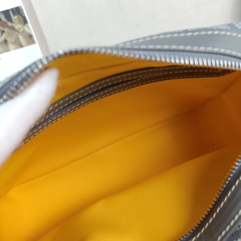 GOYARD Crossbody Bag Cap Vert Camera Bag Grey PVC Small 22 × 6.5 × 13 cm — detail view 6 of 10
