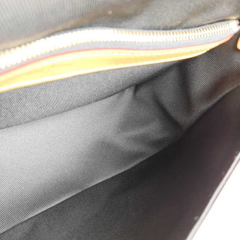 Louis Vuitton Crossbody Bag Diane Baguette Bag Shoulder Strap PVC Small 24 × 9 × 15 cm — detail view 5 of 12