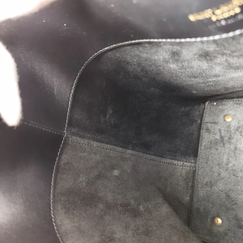 SAINT LAURENT Shoulder Bag LE 37 Black Calfskin Medium20 × 16 × 25 cm — detail view 7 of 12
