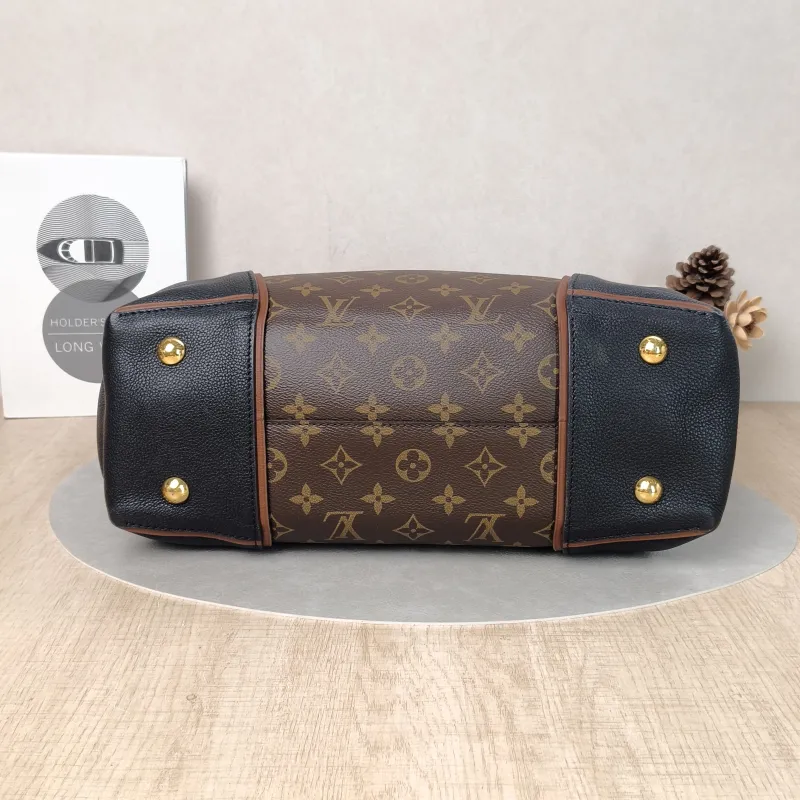 Louis Vuitton Top Handle Bag W Tote Black · Monogram PVC · Calfskin One Size35 × 11 × 25 cm — cover view 4 of 5