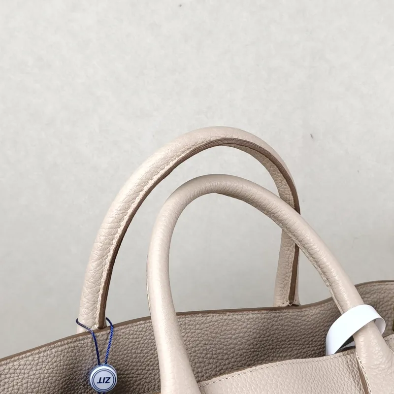 BURBERRY Top Handle Bag Beige Calfskin，Canvas 41 × 15 × 27 cm — detail view 9 of 11