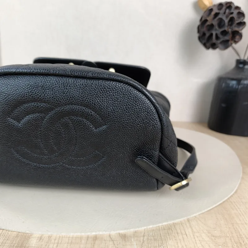 Chanel Backpack vanity case Backpack Black Calfskin One Size 22 × 13 × 25 cm 26 — detail view 10 of 13