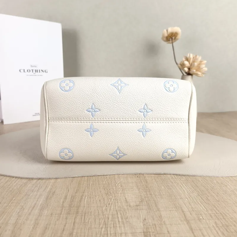 Louis Vuitton Crossbody Bag Speedy20 White · Blue Calfskin One Size 20.5 × 12 × 13.5 cm — cover view 2 of 6