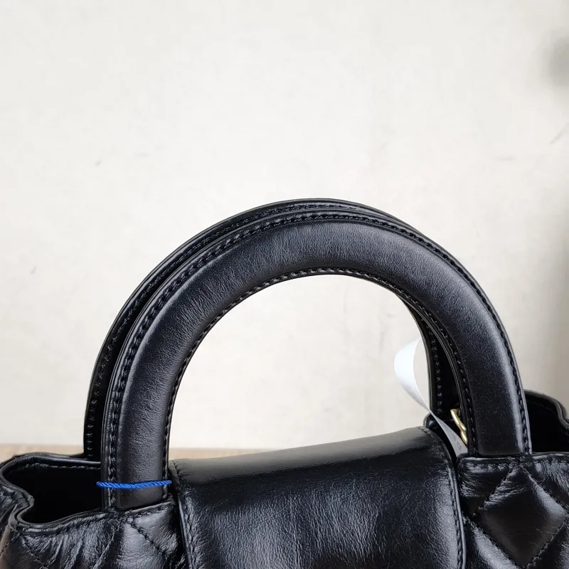Chanel Shoulder Bag Kelly Black Waxed Leather Small 19 × 7 × 13 cm — detail view 3 of 12